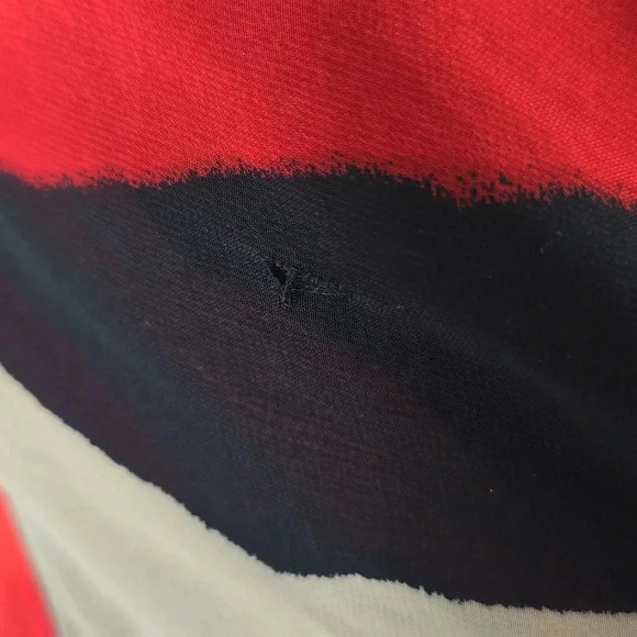 Vince Camuto | Top | Long Sleeve | Pleated front | Red and Black | Size XS - Picture 5 of 8